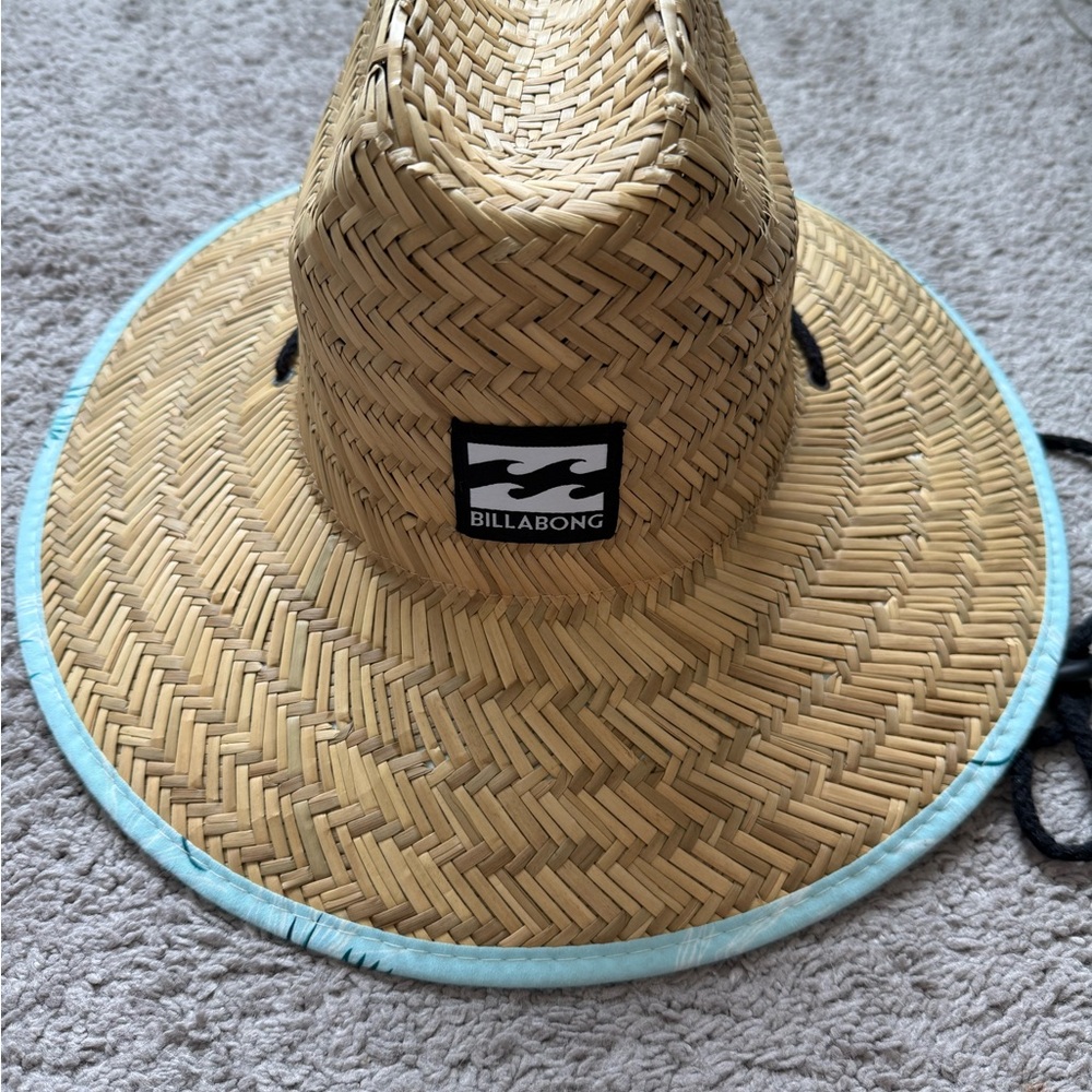 Billabong Woven Hat with Light Blue Edge